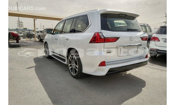 Buy Import Lexus LX White Car in Import - Dubai in Enga Buy Import Lexus LX White Car in Import - Dubai in Enga