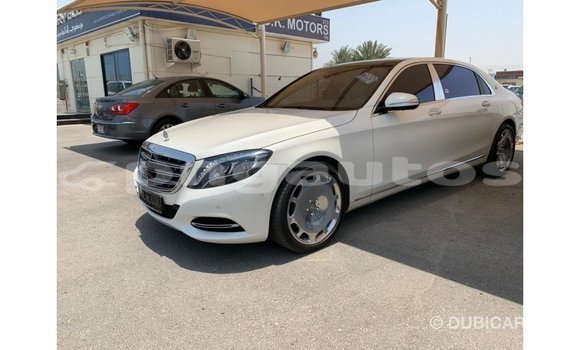 Buy Import Mercedes-Benz 190 White Car in Import - Dubai in Enga Buy Import Mercedes-Benz 190 White Car in Import - Dubai in Enga