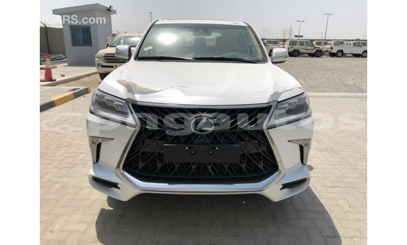 Buy Import Lexus LX White Car in Import - Dubai in Enga Buy Import Lexus LX White Car in Import - Dubai in Enga