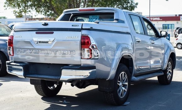 Buy Import Toyota Hilux Other Car in Import - Dubai in Enga Buy Import Toyota Hilux Other Car in Import - Dubai in Enga