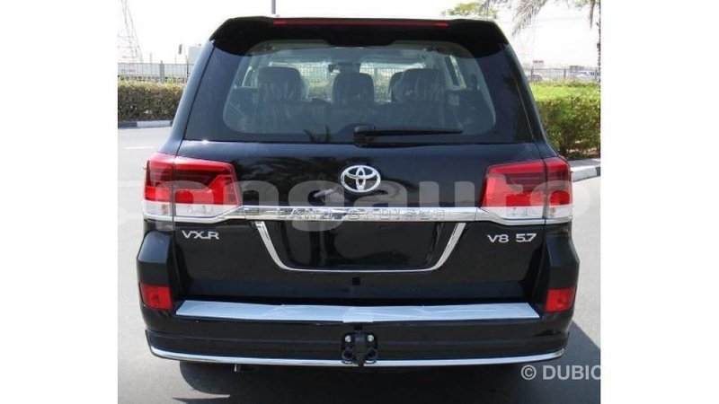 Big with watermark f878f1b4 c633 4b43 99fc c4148e88a117