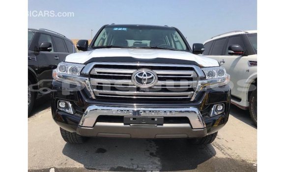 Buy Import Toyota Land Cruiser Black Car in Import - Dubai in Enga Buy Import Toyota Land Cruiser Black Car in Import - Dubai in Enga