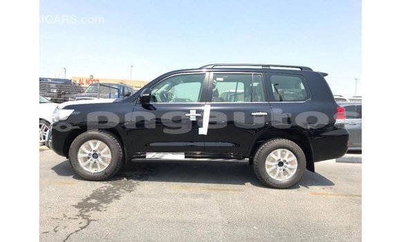 Buy Import Toyota Land Cruiser Black Car in Import - Dubai in Enga Buy Import Toyota Land Cruiser Black Car in Import - Dubai in Enga