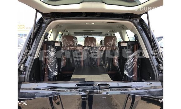 Buy Import Toyota Land Cruiser Black Car in Import - Dubai in Enga Buy Import Toyota Land Cruiser Black Car in Import - Dubai in Enga