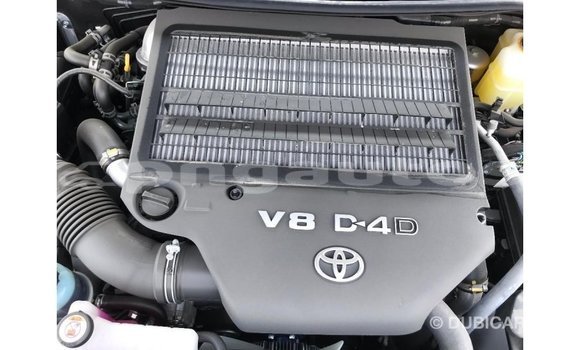 Buy Import Toyota Land Cruiser Black Car in Import - Dubai in Enga Buy Import Toyota Land Cruiser Black Car in Import - Dubai in Enga
