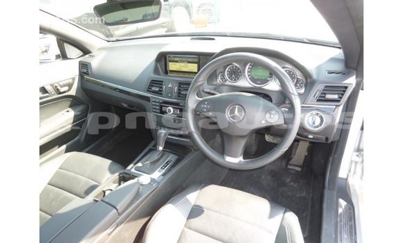 Buy Import Mercedes-Benz 250 Other Car in Import - Dubai in Enga Buy Import Mercedes-Benz 250 Other Car in Import - Dubai in Enga