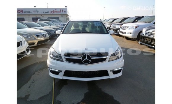 Buy Import Mercedes-Benz 200 White Car in Import - Dubai in Enga Buy Import Mercedes-Benz 200 White Car in Import - Dubai in Enga