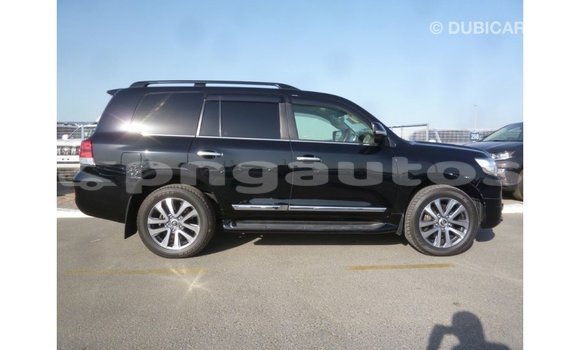 Buy Import Toyota Land Cruiser Black Car in Import - Dubai in Enga Buy Import Toyota Land Cruiser Black Car in Import - Dubai in Enga