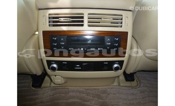 Buy Import Toyota Land Cruiser Black Car in Import - Dubai in Enga Buy Import Toyota Land Cruiser Black Car in Import - Dubai in Enga