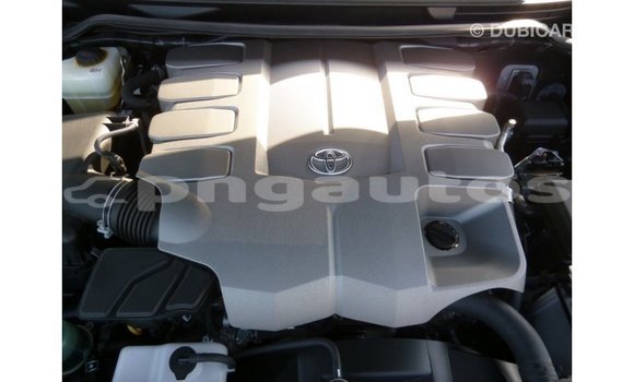 Buy Import Toyota Land Cruiser Black Car in Import - Dubai in Enga Buy Import Toyota Land Cruiser Black Car in Import - Dubai in Enga