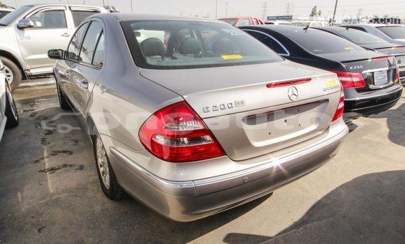 Buy Import Mercedes-Benz 200 Other Car in Import - Dubai in Enga Buy Import Mercedes-Benz 200 Other Car in Import - Dubai in Enga