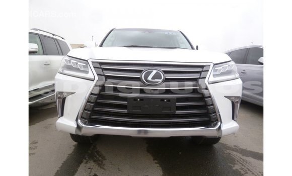 Buy Import Lexus LX White Car in Import - Dubai in Enga Buy Import Lexus LX White Car in Import - Dubai in Enga