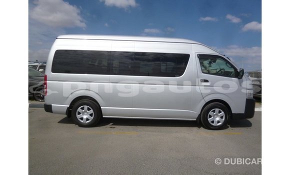 Buy Import Toyota Hiace Other Car in Import - Dubai in Enga Buy Import Toyota Hiace Other Car in Import - Dubai in Enga