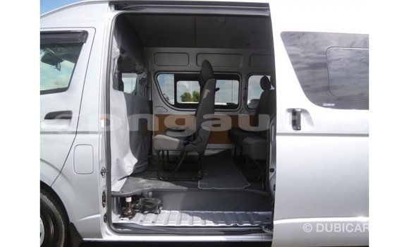 Buy Import Toyota Hiace Other Car in Import - Dubai in Enga Buy Import Toyota Hiace Other Car in Import - Dubai in Enga