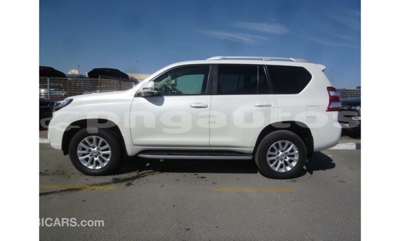 Buy Import Toyota Prado White Car in Import - Dubai in Enga Buy Import Toyota Prado White Car in Import - Dubai in Enga