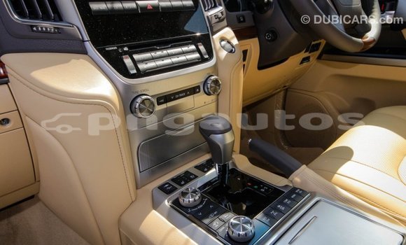 Buy Import Toyota Land Cruiser Black Car in Import - Dubai in Enga Buy Import Toyota Land Cruiser Black Car in Import - Dubai in Enga