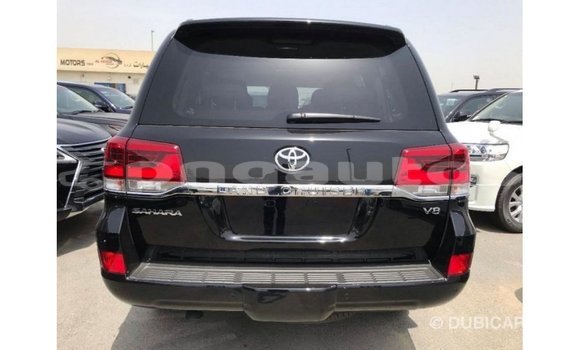 Buy Import Toyota Land Cruiser Black Car in Import - Dubai in Enga Buy Import Toyota Land Cruiser Black Car in Import - Dubai in Enga