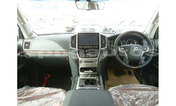 Buy Import Toyota Land Cruiser Brown Car in Import - Dubai in Enga Buy Import Toyota Land Cruiser Brown Car in Import - Dubai in Enga