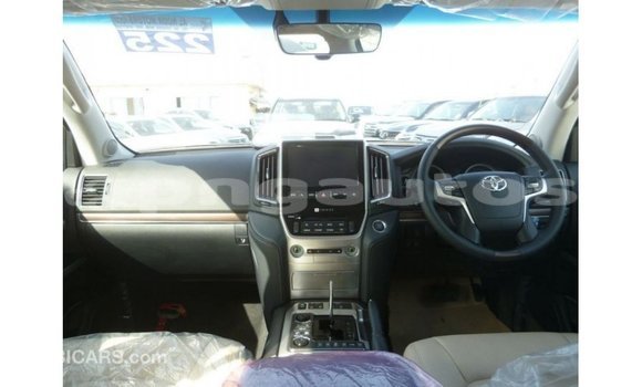 Buy Import Toyota Land Cruiser Black Car in Import - Dubai in Enga Buy Import Toyota Land Cruiser Black Car in Import - Dubai in Enga
