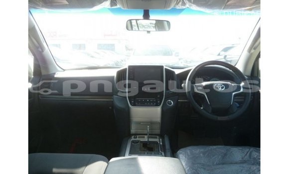 Buy Import Toyota Land Cruiser Other Car in Import - Dubai in Enga Buy Import Toyota Land Cruiser Other Car in Import - Dubai in Enga