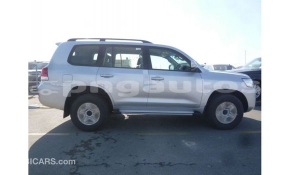 Buy Import Toyota Land Cruiser Other Car in Import - Dubai in Enga Buy Import Toyota Land Cruiser Other Car in Import - Dubai in Enga