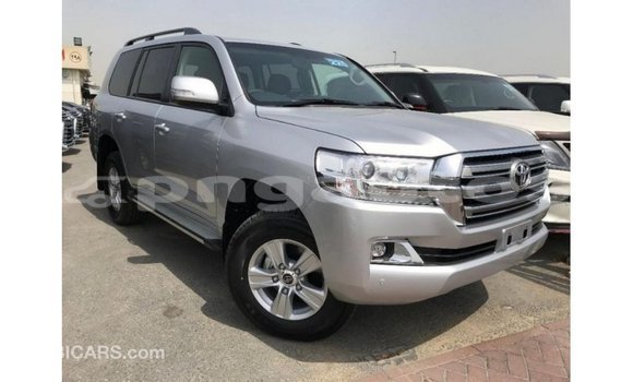 Buy Import Toyota Land Cruiser Other Car in Import - Dubai in Enga Buy Import Toyota Land Cruiser Other Car in Import - Dubai in Enga