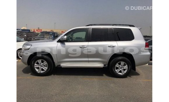 Buy Import Toyota Land Cruiser Other Car in Import - Dubai in Enga Buy Import Toyota Land Cruiser Other Car in Import - Dubai in Enga