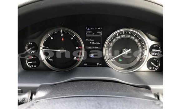 Buy Import Toyota Land Cruiser Other Car in Import - Dubai in Enga Buy Import Toyota Land Cruiser Other Car in Import - Dubai in Enga