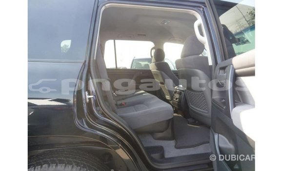 Buy Import Toyota Land Cruiser Black Car in Import - Dubai in Enga Buy Import Toyota Land Cruiser Black Car in Import - Dubai in Enga