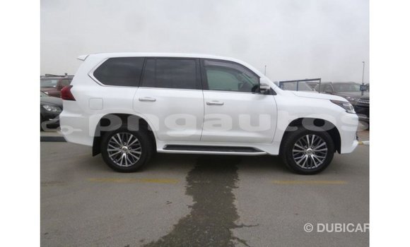 Buy Import Lexus LX White Car in Import - Dubai in Enga Buy Import Lexus LX White Car in Import - Dubai in Enga