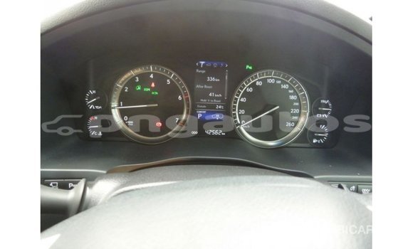 Buy Import Lexus LX White Car in Import - Dubai in Enga Buy Import Lexus LX White Car in Import - Dubai in Enga