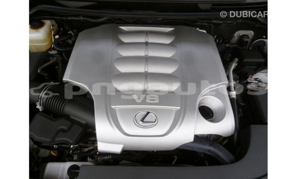 Buy Import Lexus LX White Car in Import - Dubai in Enga Buy Import Lexus LX White Car in Import - Dubai in Enga