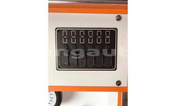 Buy Import Toyota Hiace White Car in Import - Dubai in Enga Buy Import Toyota Hiace White Car in Import - Dubai in Enga