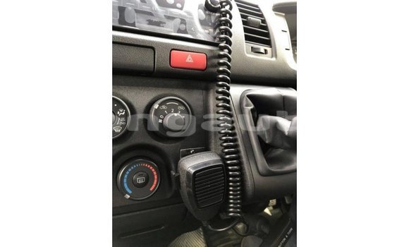 Buy Import Toyota Hiace White Car in Import - Dubai in Enga Buy Import Toyota Hiace White Car in Import - Dubai in Enga