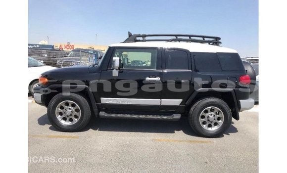 Buy Import Toyota FJ Cruiser Black Car in Import - Dubai in Enga Buy Import Toyota FJ Cruiser Black Car in Import - Dubai in Enga