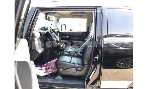 Buy Import Toyota FJ Cruiser Black Car in Import - Dubai in Enga Buy Import Toyota FJ Cruiser Black Car in Import - Dubai in Enga