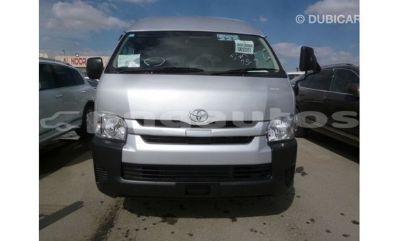 Buy Import Toyota Hiace Other Car in Import - Dubai in Enga Buy Import Toyota Hiace Other Car in Import - Dubai in Enga