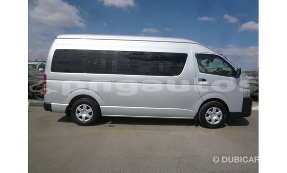 Buy Import Toyota Hiace Other Car in Import - Dubai in Enga Buy Import Toyota Hiace Other Car in Import - Dubai in Enga