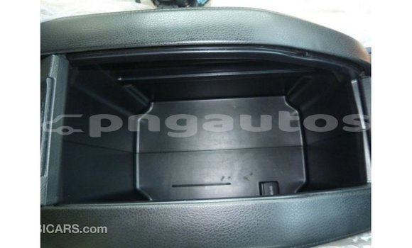 Buy Import Toyota Kluger White Car in Import - Dubai in Enga Buy Import Toyota Kluger White Car in Import - Dubai in Enga