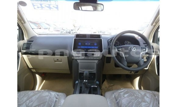 Buy Import Toyota Prado White Car in Import - Dubai in Enga Buy Import Toyota Prado White Car in Import - Dubai in Enga