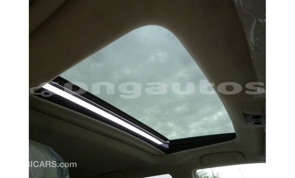 Buy Import Toyota Prado White Car in Import - Dubai in Enga Buy Import Toyota Prado White Car in Import - Dubai in Enga