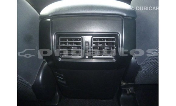 Buy Import Toyota Prado White Car in Import - Dubai in Enga Buy Import Toyota Prado White Car in Import - Dubai in Enga