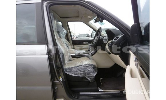 Buy Import Land Rover Range Rover Other Car in Import - Dubai in Enga Buy Import Land Rover Range Rover Other Car in Import - Dubai in Enga