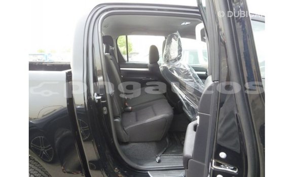 Buy Import Toyota Hilux Black Car in Import - Dubai in Enga Buy Import Toyota Hilux Black Car in Import - Dubai in Enga