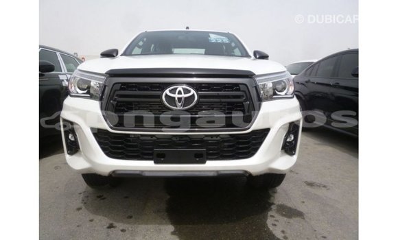 Buy Import Toyota Hilux White Car in Import - Dubai in Enga Buy Import Toyota Hilux White Car in Import - Dubai in Enga