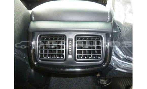 Buy Import Toyota Hilux White Car in Import - Dubai in Enga Buy Import Toyota Hilux White Car in Import - Dubai in Enga