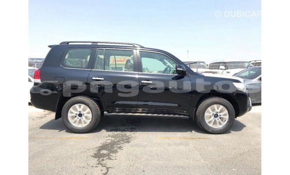 Buy Import Toyota Land Cruiser Black Car in Import - Dubai in Enga Buy Import Toyota Land Cruiser Black Car in Import - Dubai in Enga
