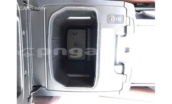 Buy Import Toyota Land Cruiser Black Car in Import - Dubai in Enga Buy Import Toyota Land Cruiser Black Car in Import - Dubai in Enga