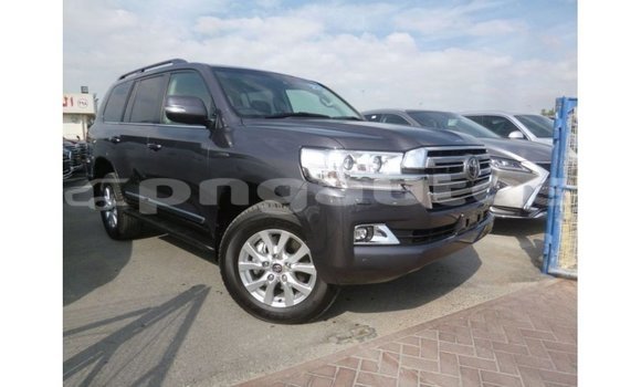Buy Import Toyota Land Cruiser Other Car in Import - Dubai in Enga Buy Import Toyota Land Cruiser Other Car in Import - Dubai in Enga