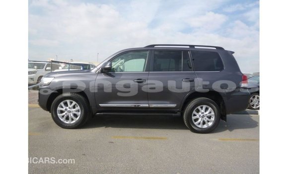 Buy Import Toyota Land Cruiser Other Car in Import - Dubai in Enga Buy Import Toyota Land Cruiser Other Car in Import - Dubai in Enga